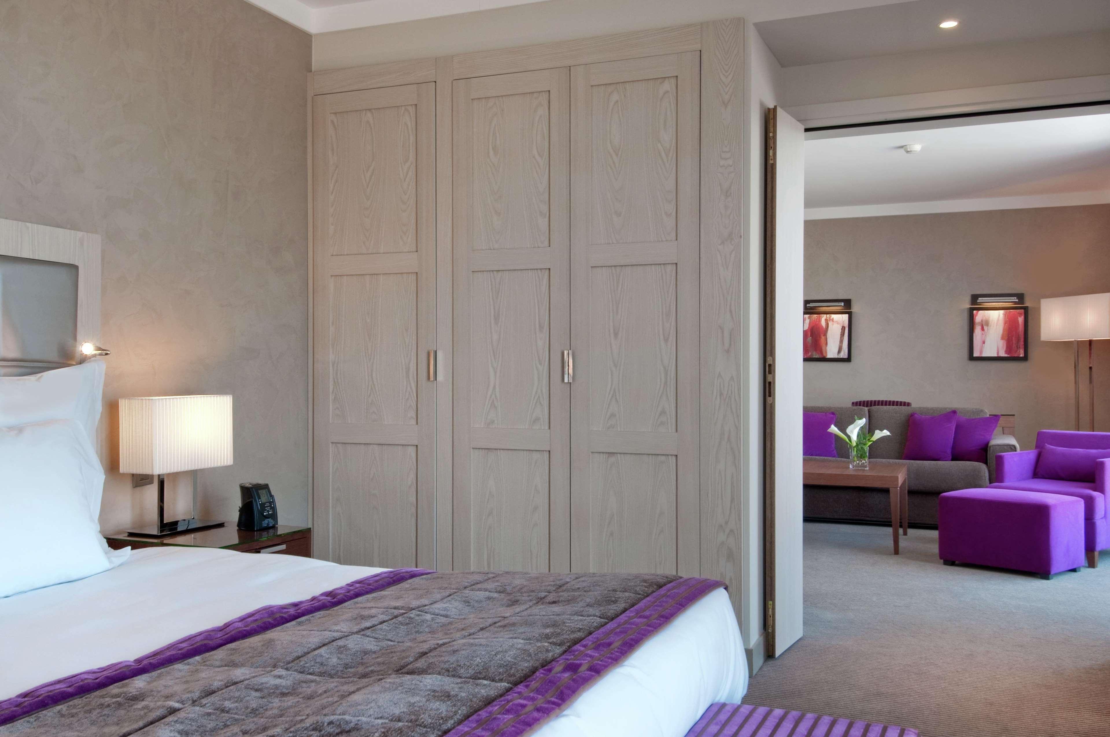 Hilton Evian Les Bains Hotel Ruang foto