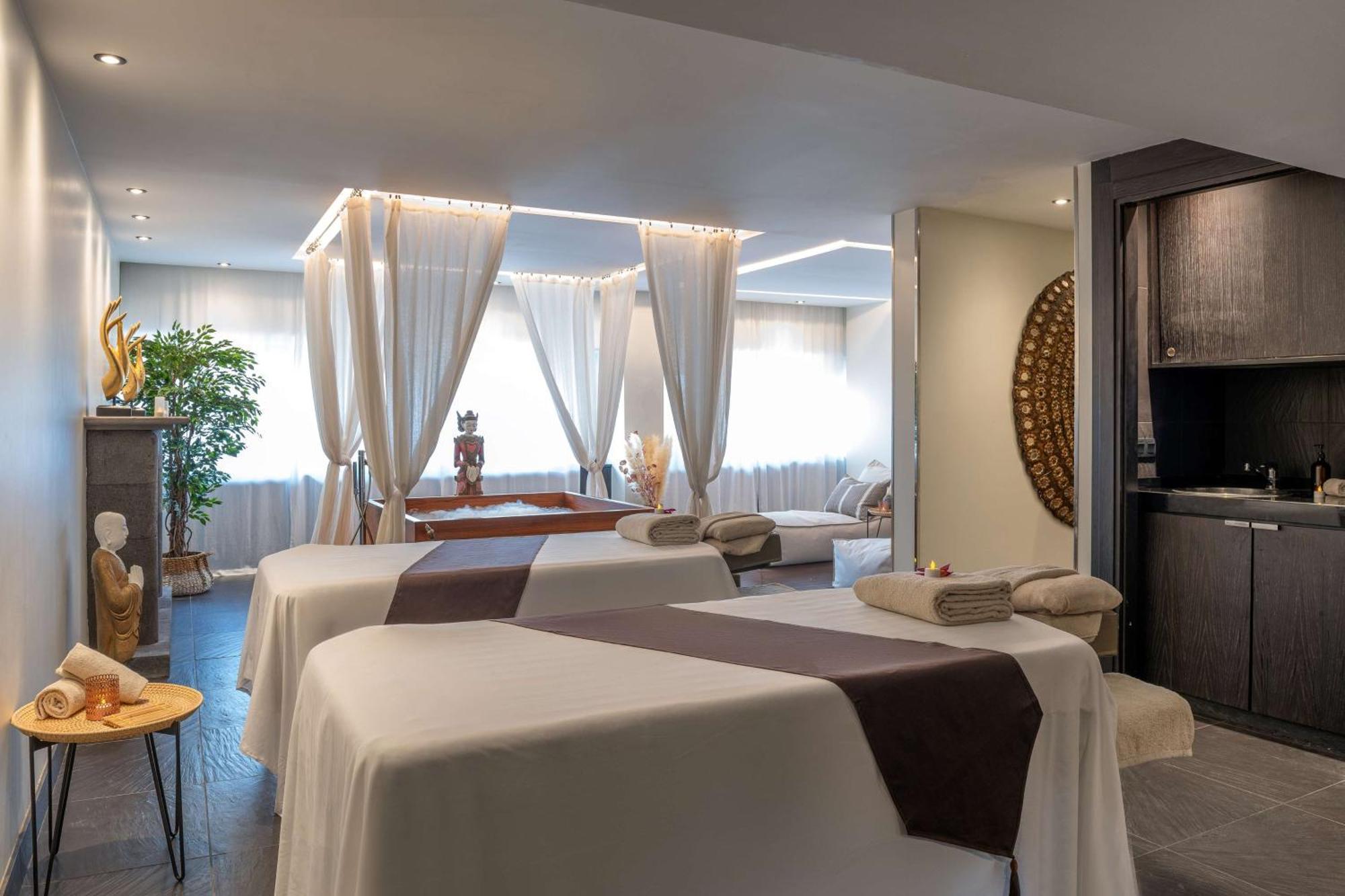 Hilton Evian Les Bains Hotel Bagian luar foto
